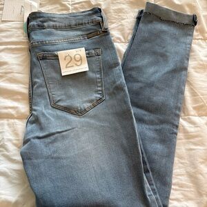 NWT KanCan jeans 29 skinny